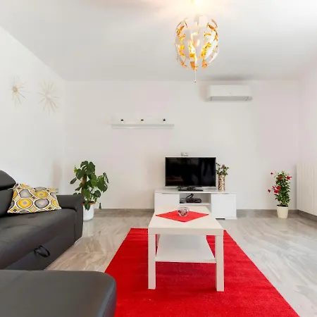 Valica - Prc653 By Interhome Apartmán